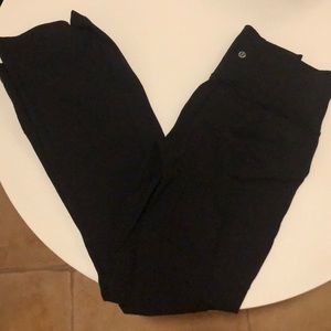 Lululemon black groove pant